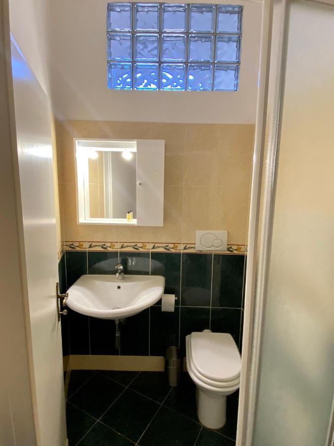Nice & Roomy Apartment Behind The Uffizi Museum 佛罗伦萨 外观 照片